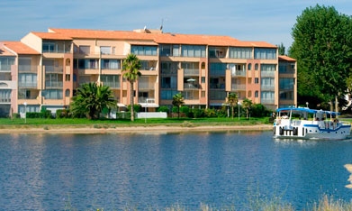 Holiday rental next to the sea : La Baie des Anges residence at Cap d'Agde in Languedoc-Roussillon