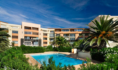 Holiday rental next to the sea : Savanna Beach - Les Terrasses de Savanna residence at Cap d'Agde in Languedoc-Roussillon