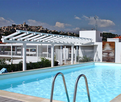 Location de résidences vacances sur la Côte d'Azur à Cagnes-sur-Mer : résidence Le Crystal