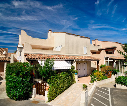 Location de résidences vacances en Languedoc-Roussillon au Cap d'Agde : résidences Samaria Village - Hacienda Beach