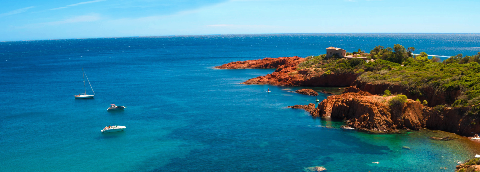 Coralia Vacances : location vacances au bord de la mer Méditerranée